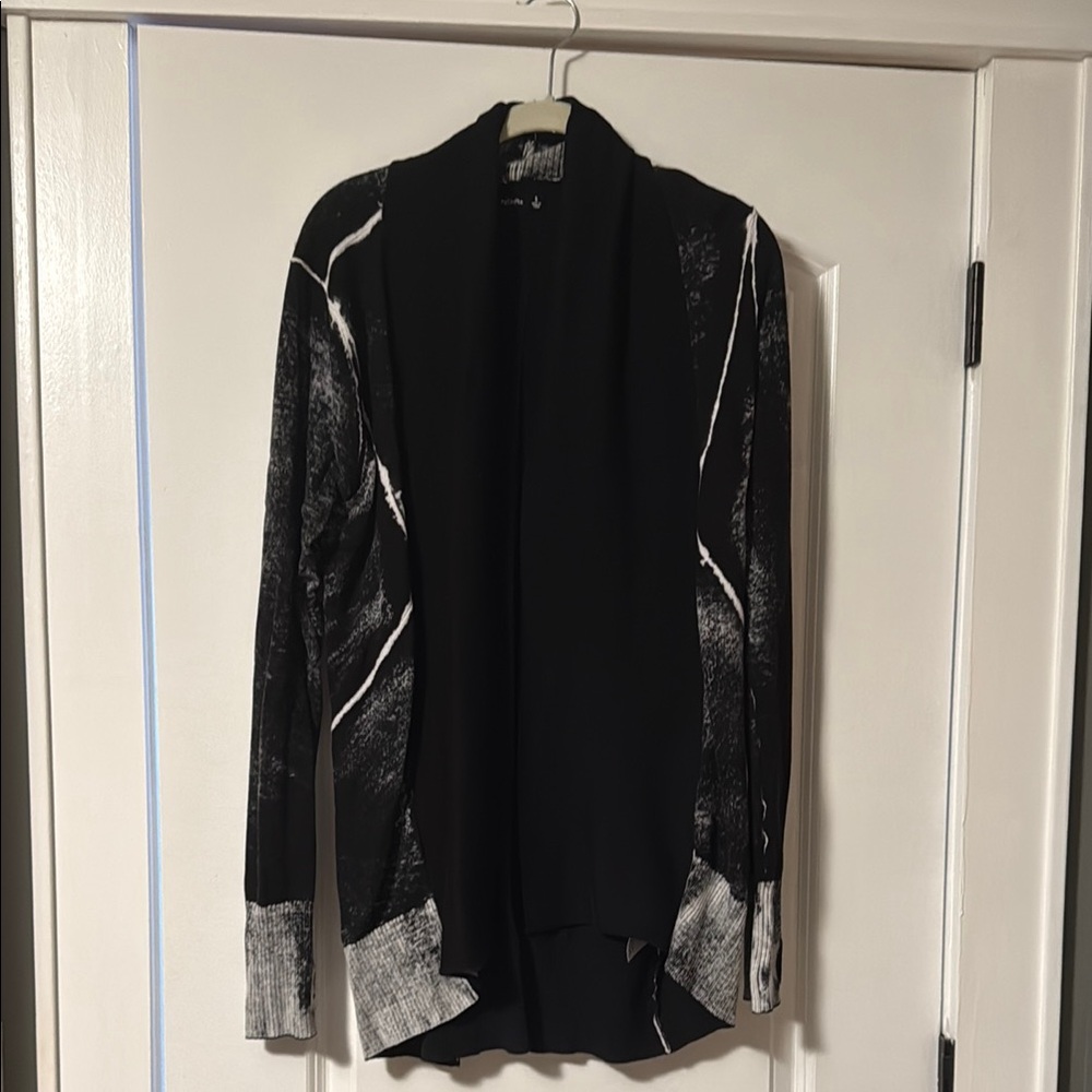 Stylish Black and Gray Women's Sweater